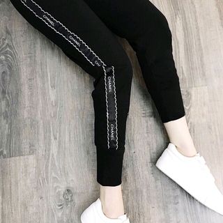 Quần jogger sọc sang chảnh