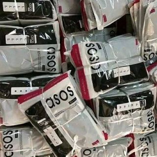 Quần nâng mông túi zip