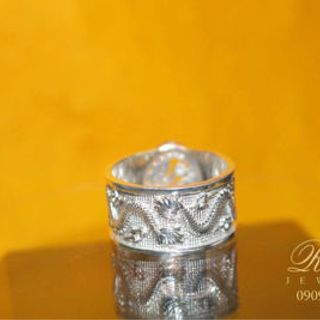 Nhẫn bạc nam khắc rồng