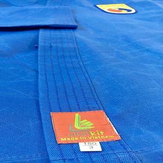 Võ Phục Vovinam Phong Trào -Võ Thuật Ailaikit