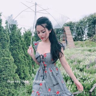 Đầm hoa thêu cánh tiên quảng châu
