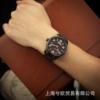 Đồng hồ nam Curren dây thép 8236