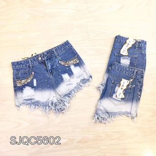 Quần sooc jeans loang màu kết cuờm giá sỉ