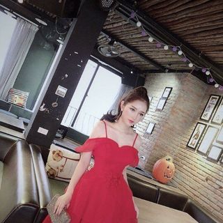 váy công chúa tầng y chan hình