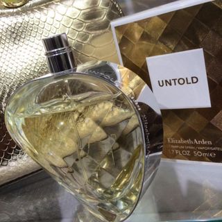 Nước Hoa Singapore