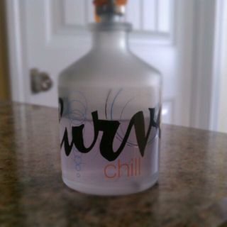 Nước Hoa Singapore