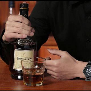 Đồng hồ nam Curren dây thép 8082