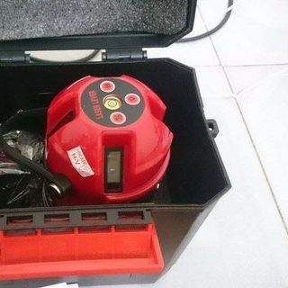 Máy đo cân bằng laser MT05X - tia đỏ