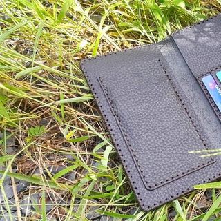 VÍ DÀI UNISEX CHO CẢ NAM VÀ NỮ SGD 19