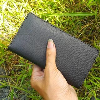 VÍ DÀI UNISEX CHO CẢ NAM VÀ NỮ SGD 20