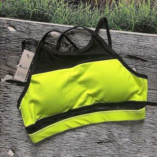 Áo tập Gym 3 lỗ lưng V