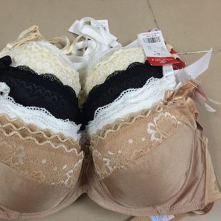 Áo có gọng mút mỏng