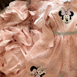 Váy Micky hồng 3D nổi