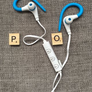 Tai nghe Bluetooth dòng sport