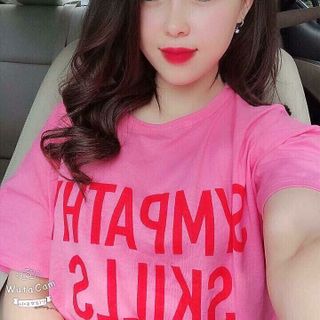 áo thun zara hồng chữ xinh quá
