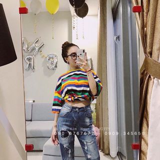 áo thun oversize sọc kẻ cầu vồng