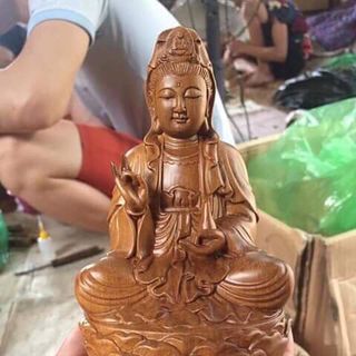 Phật bà gỗ bách xanh để oto kt 159