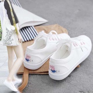 giày thể thao con heo