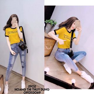 áo thun chữ viền sọc tay