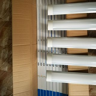 Đèn led bán nguyệt 20w