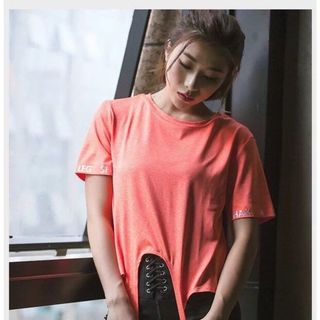 Áo tập thắt dây