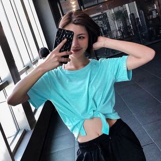 Áo tập thắt dây