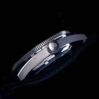 Đồng hồ Omegaa semaster phiên bản giới hạn 007 spectre
