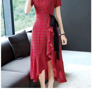 ĐẦM DỰ TIỆC ĐUÔI CÁ