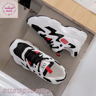 giày thể thao số 8 đế sóng