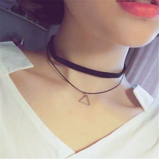 Choker cổ 25 được chọn mẫu