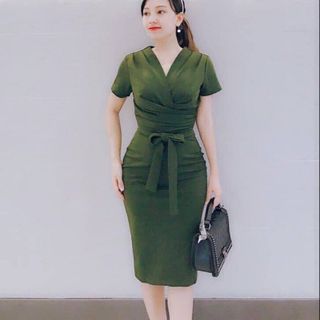 đầm body đắp chéo phối cột eo giá sỉ​ giá bán buôn