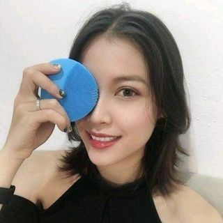 máy rửa mặt Foreo
