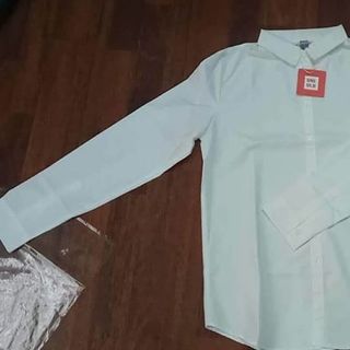 Áo sơ mi ngắn tay dài tay nữ
