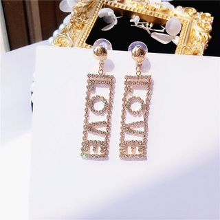 Bông tai chữ LOVE xoàn dọc