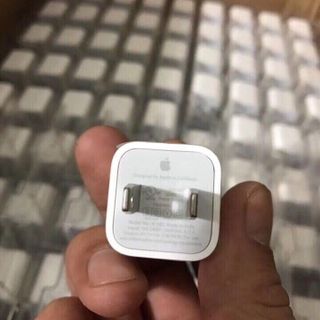 Củ sạc iPhone chuẩn zin