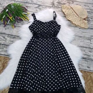 Đầm xòe bi