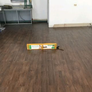 SÀN NHỰA GIẢ GỖ HNCFLOOR 2MM TỰ DÍNH