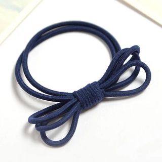 Cột tóc thắt nơ