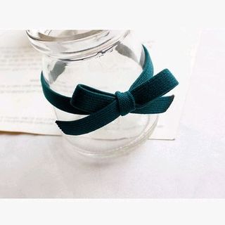 Cột tóc thắt nơ trơn