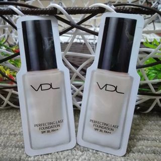 COMBO 10 GÓI SAMPLE KEM NỀN VDL PERFECTING LAST FOUDATION