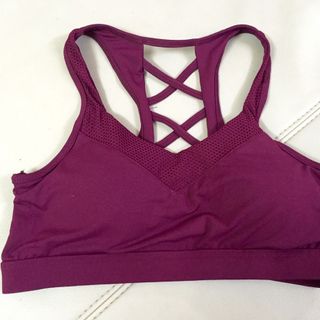 Áo tập 3 lỗ đan dây 2018