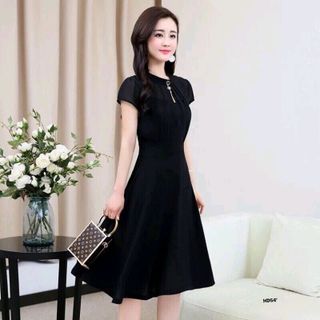 Đầm xếp li