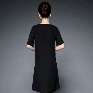 ĐẦM SUÔNG THÊU HOA SANG TRỌNG