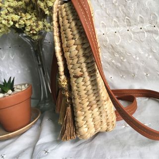gio xách lục bình