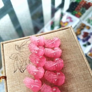 TỲ HƯU HỒNG mắt mèo