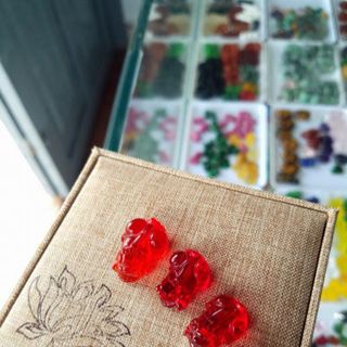 TỲ HƯU HỒNG mắt mèo