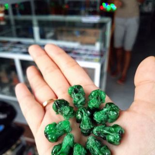TỲ HƯU NGỌC CẨM THẠCH thiên nhiên