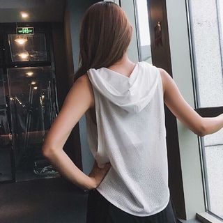 ÁO TẬP 3 LỖ LUỚI GET FIT