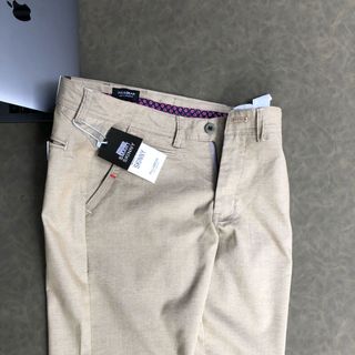 Quần short kaki nam