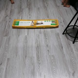 SÀN NHỰA GIẢ GỖ HNC FLOOR 2MN TỰ DÍNH